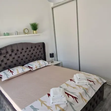 Alf Apartamento